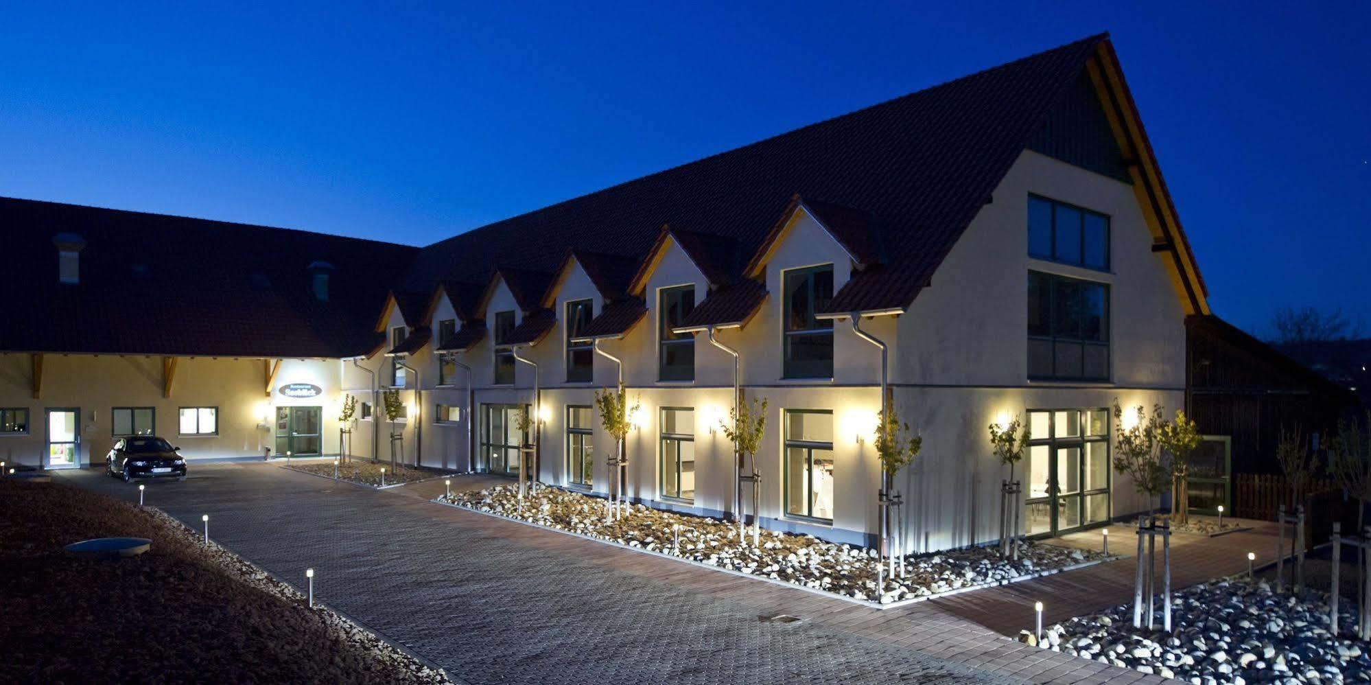 Apartments Golfpark Schlossgut Sickendorf Lauterbach Kültér fotó