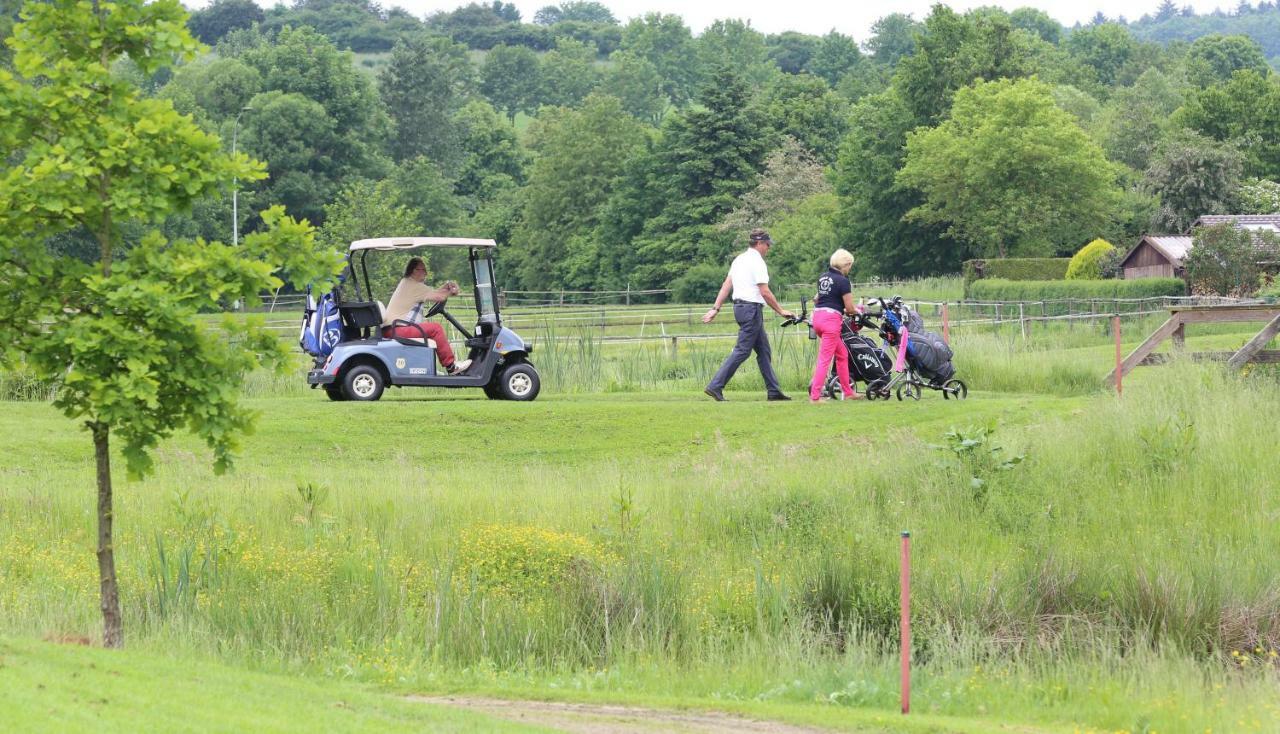 Apartments Golfpark Schlossgut Sickendorf Lauterbach Kültér fotó