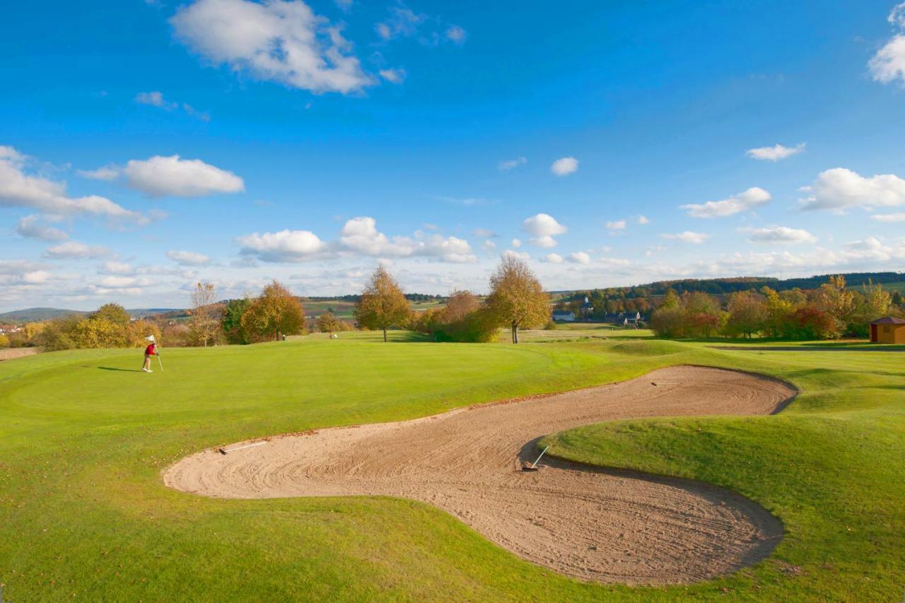 Apartments Golfpark Schlossgut Sickendorf Lauterbach Kültér fotó